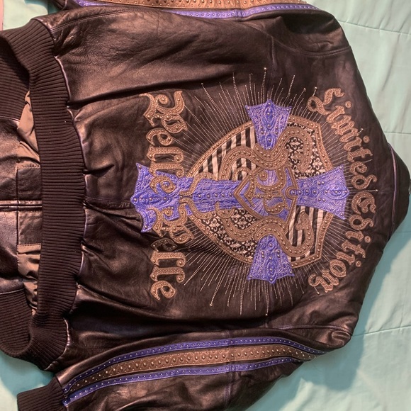 PELLE PELLE - Picture 2 of 11